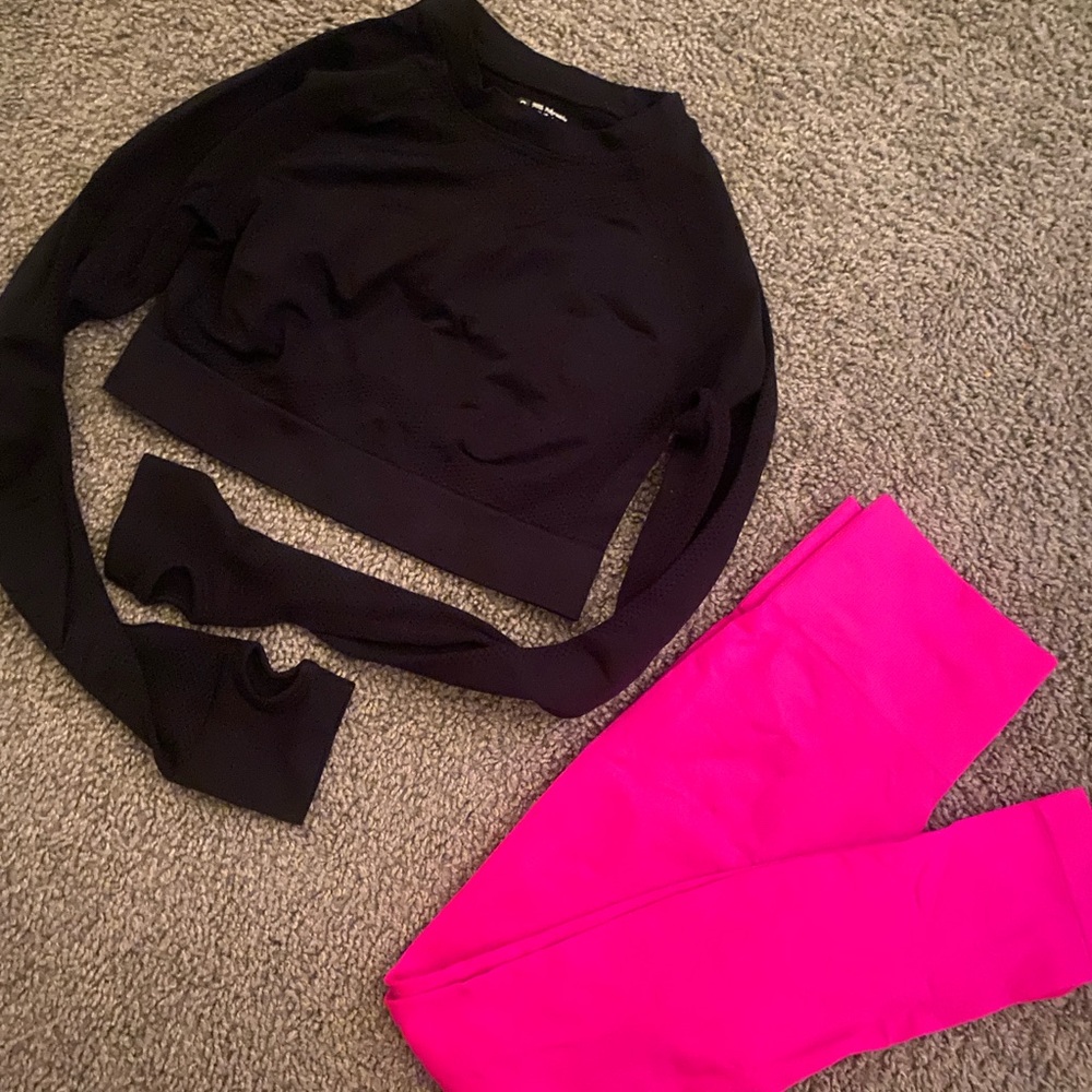 SHEIN Black Crop Top and Pink Leggings Set